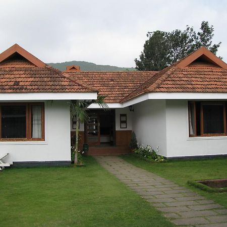 Hotel Silver Crest Thekkady Esterno foto