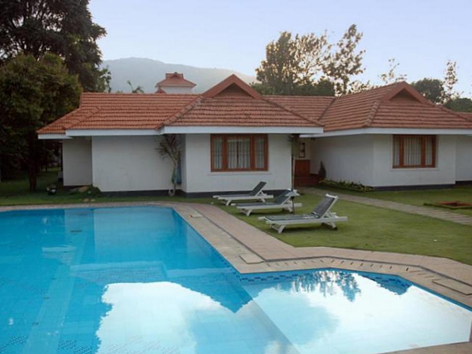 Hotel Silver Crest Thekkady Esterno foto
